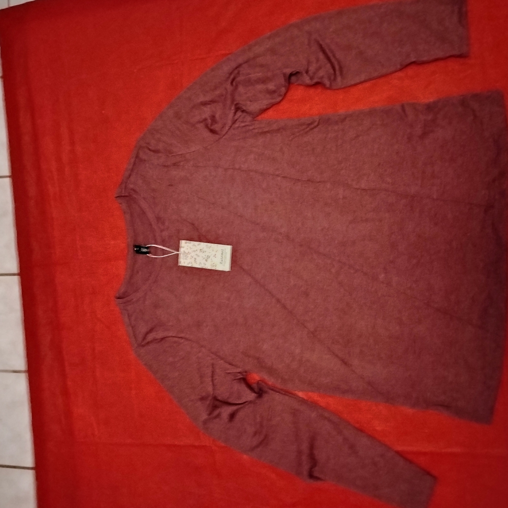 Long Sleeve Maroon Top